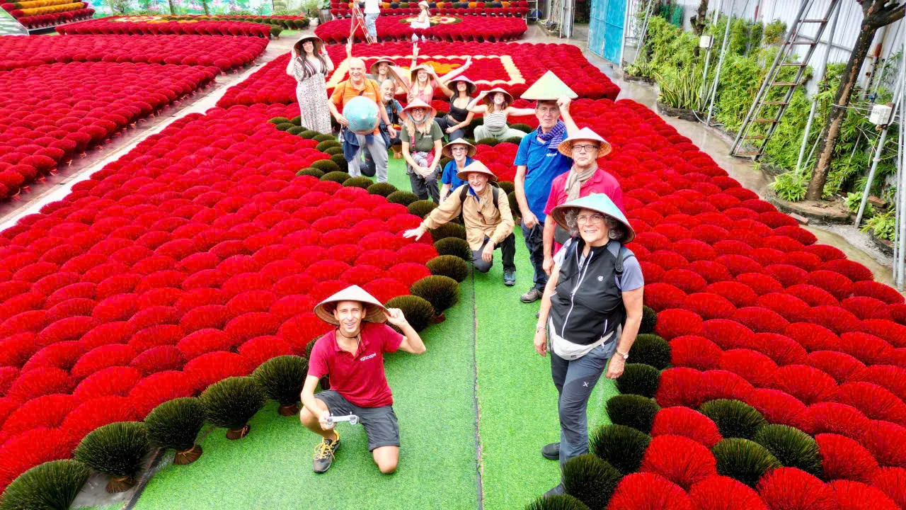 Mr. Lorenzo and Friends